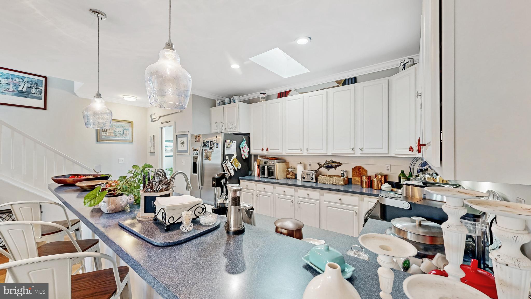 BAYVILLE SHORES - Residential