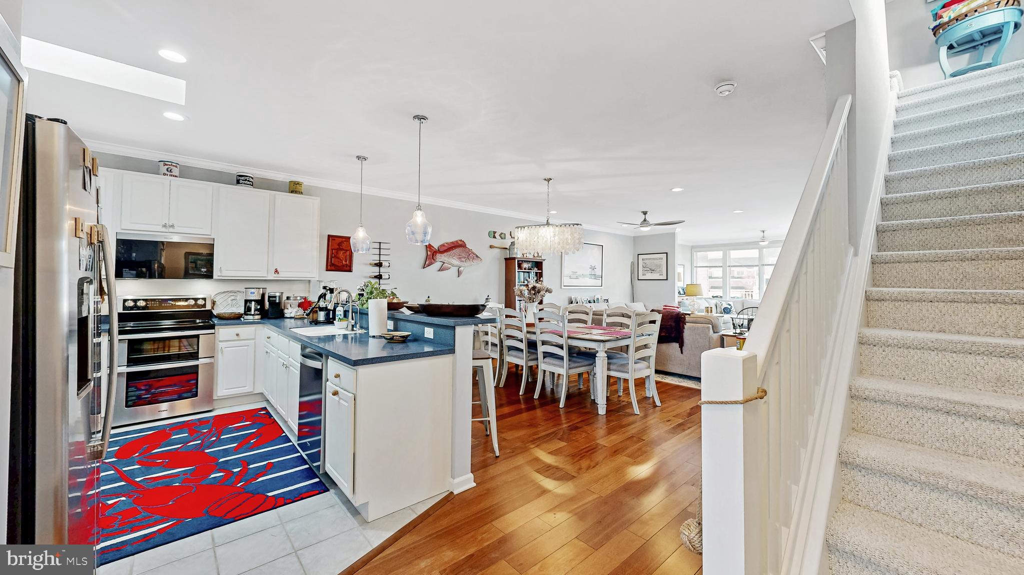 BAYVILLE SHORES - Residential