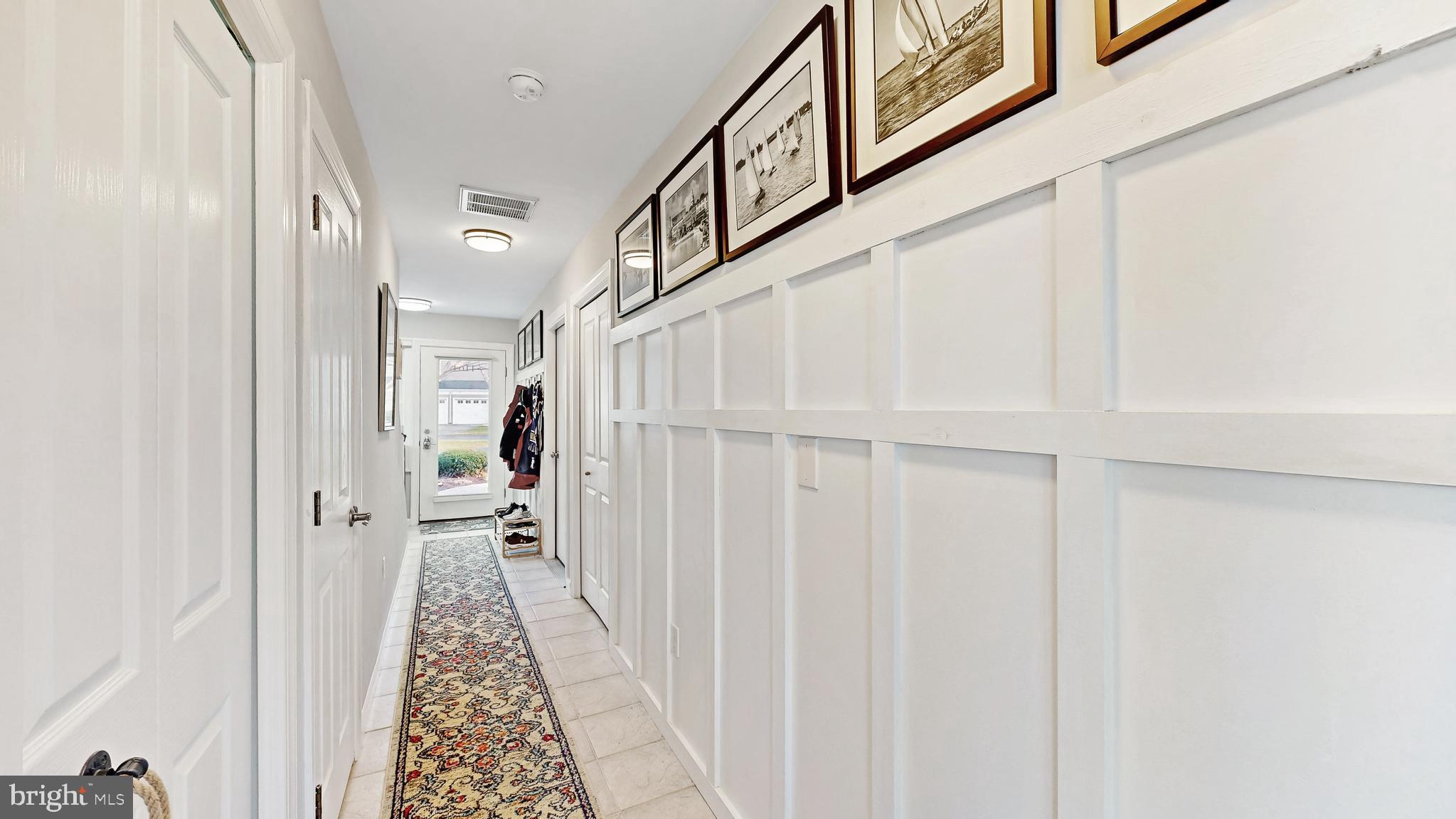 BAYVILLE SHORES - Residential