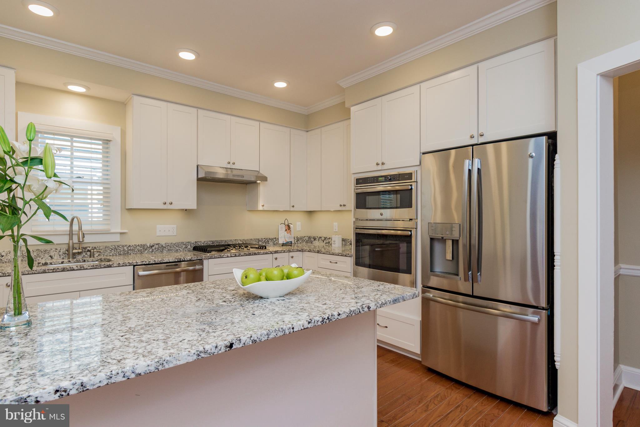 HISTORIC DISTRICT - Residential