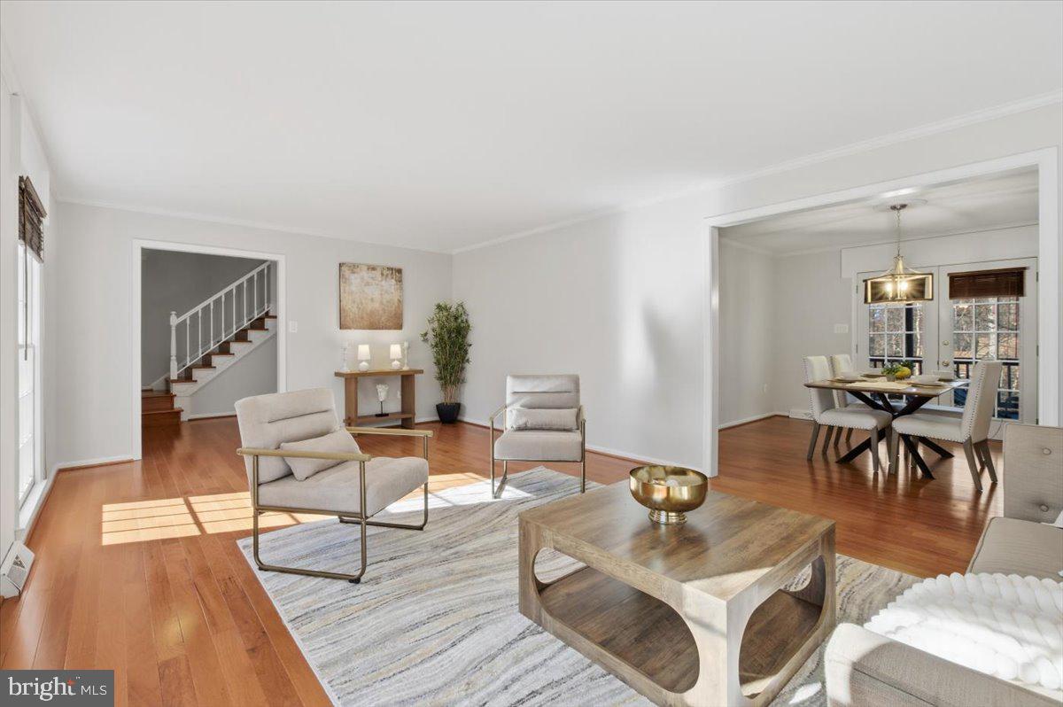 LAKEWOOD HILLS - Residential