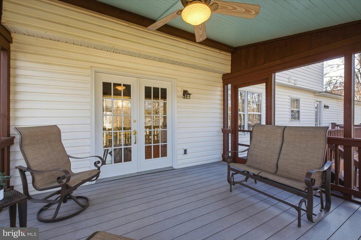 LAKEWOOD HILLS - Residential