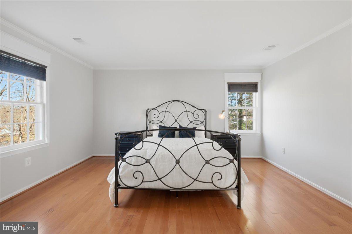 LAKEWOOD HILLS - Residential