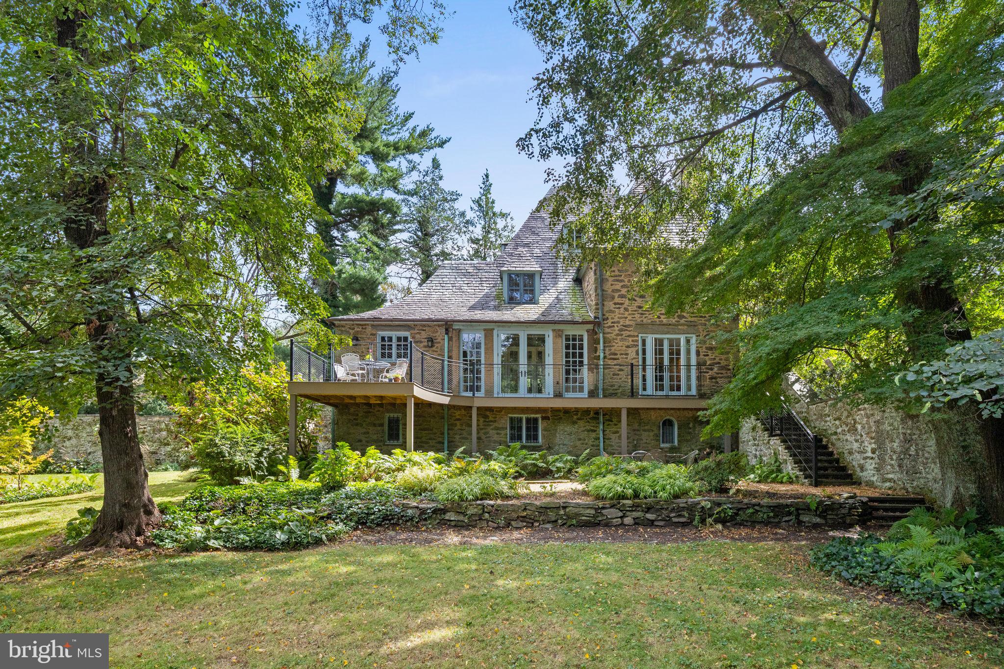 419 GATE LANE