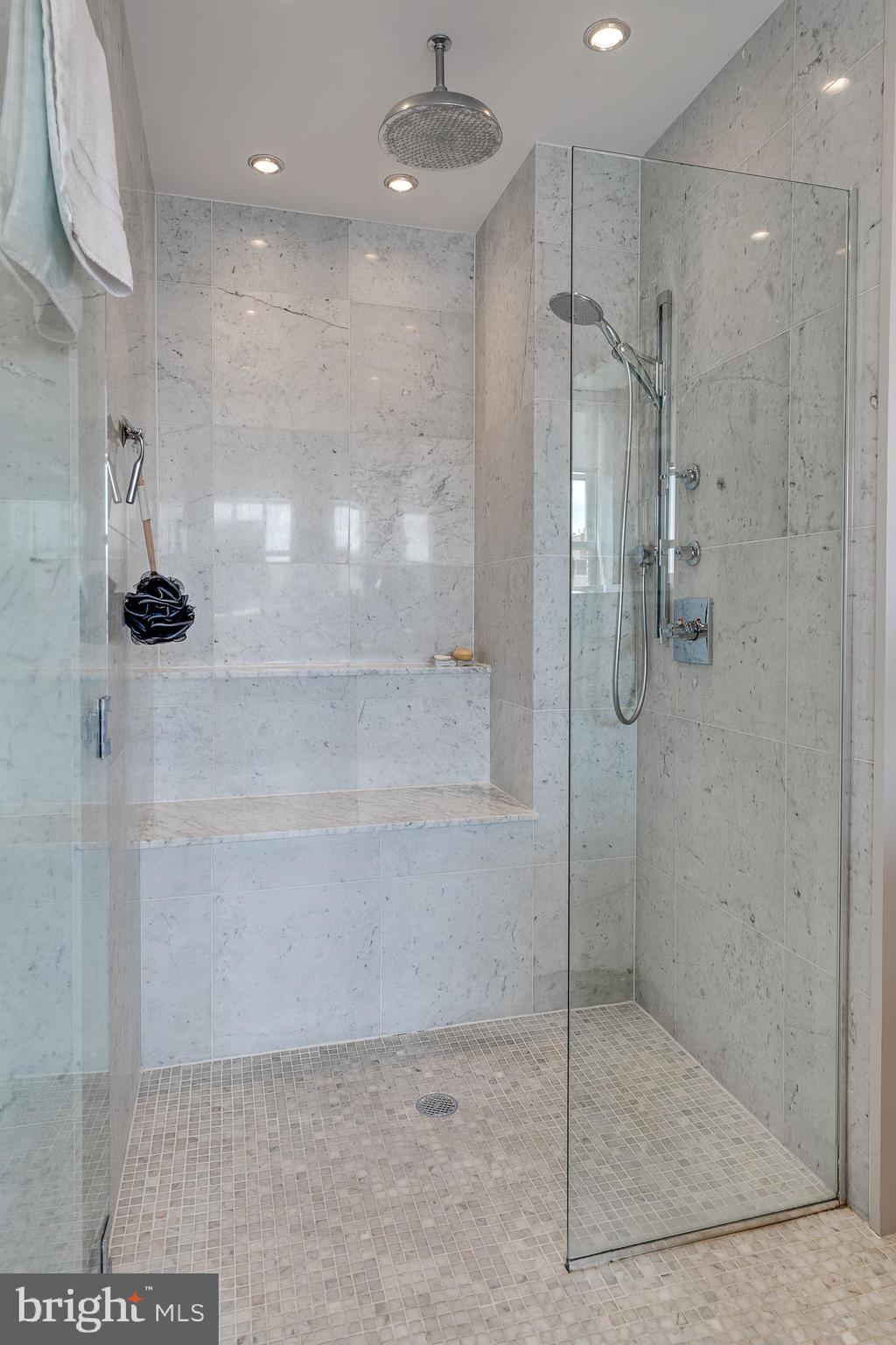 WASHINGTON SQ WEST - Residential