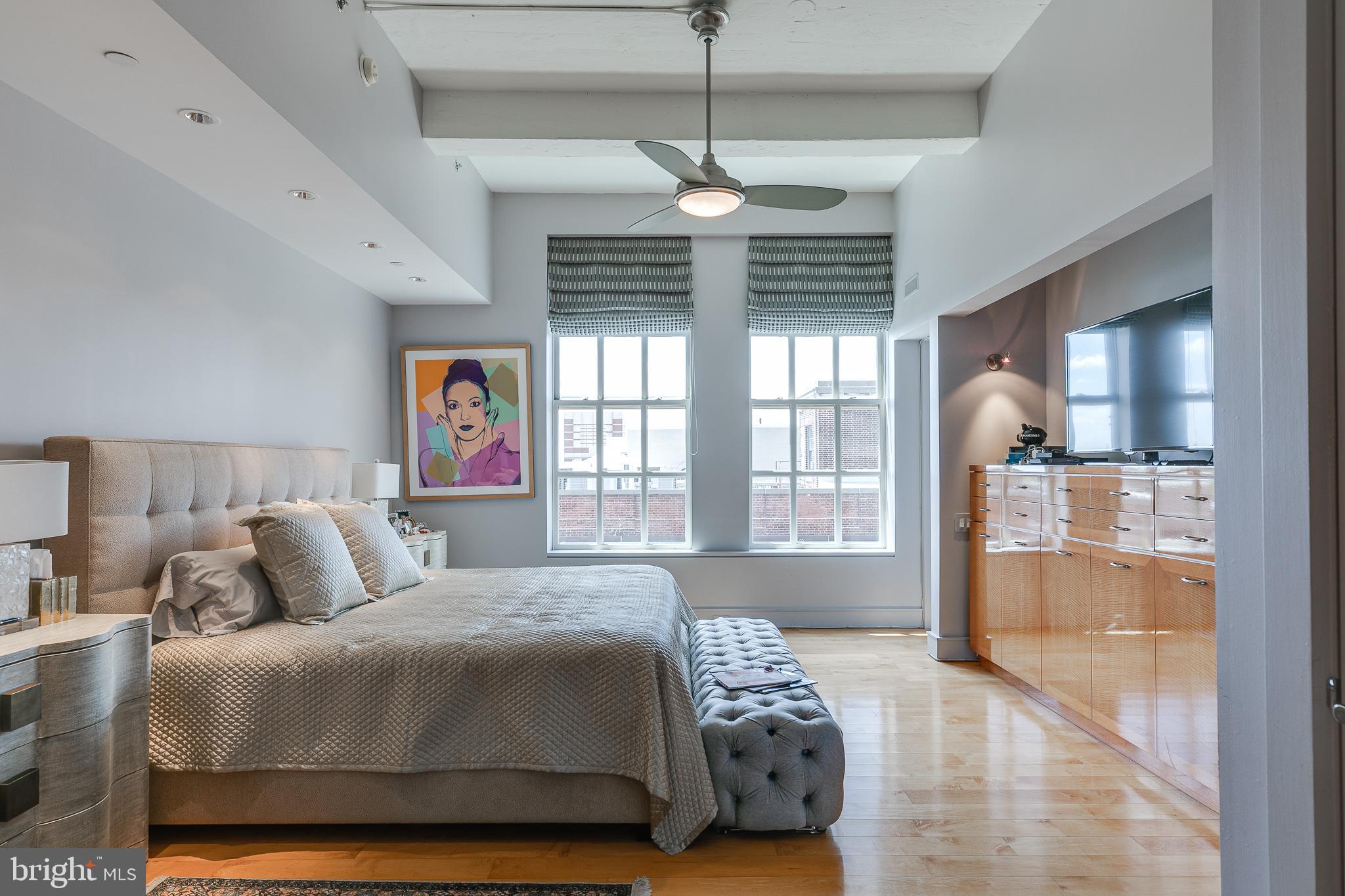 WASHINGTON SQ WEST - Residential