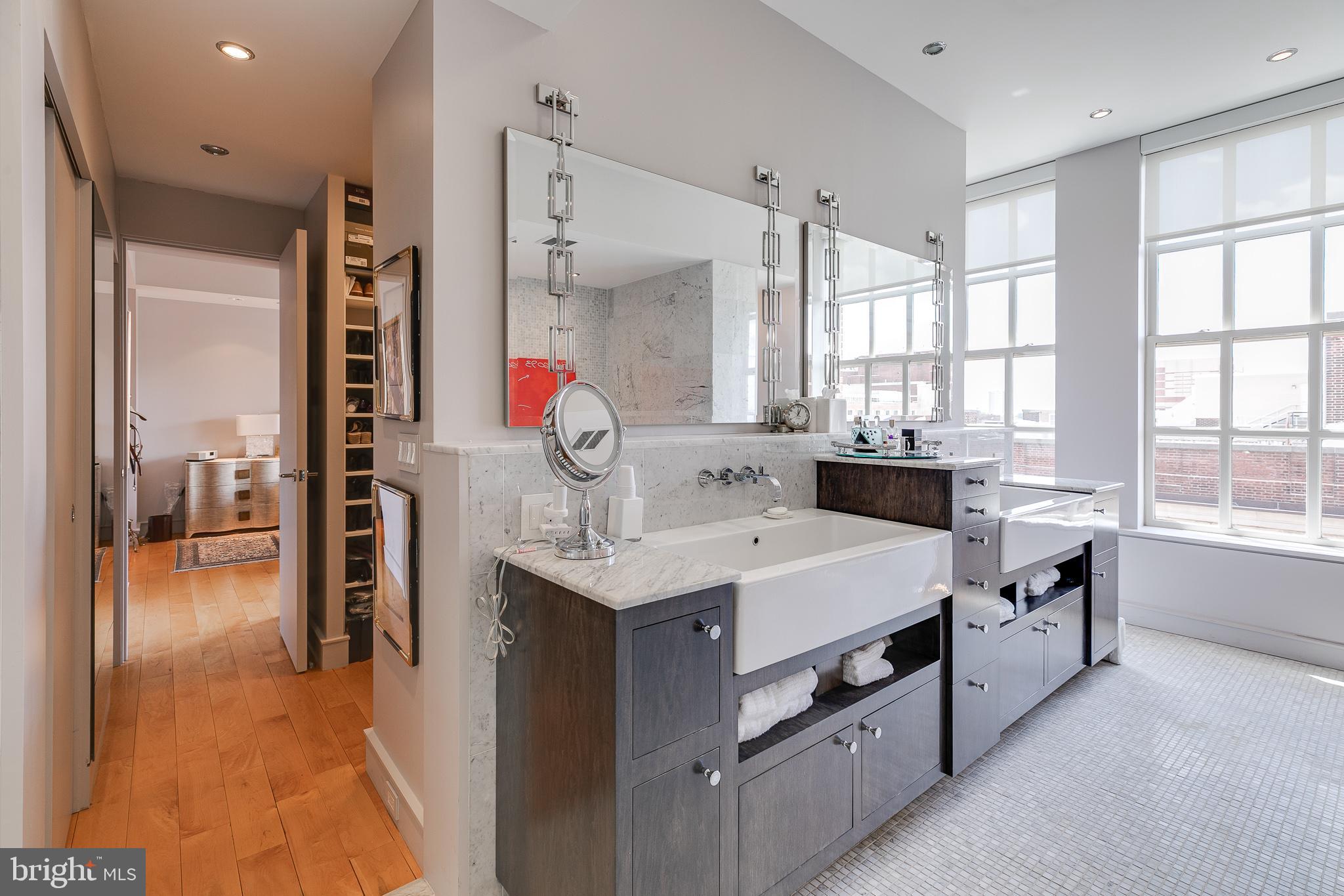 WASHINGTON SQ WEST - Residential