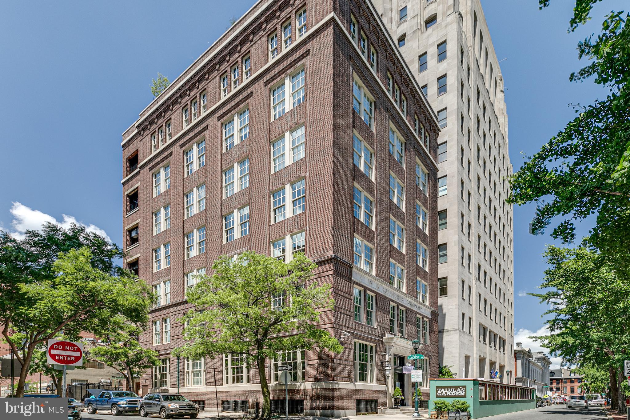 WASHINGTON SQ WEST - Residential