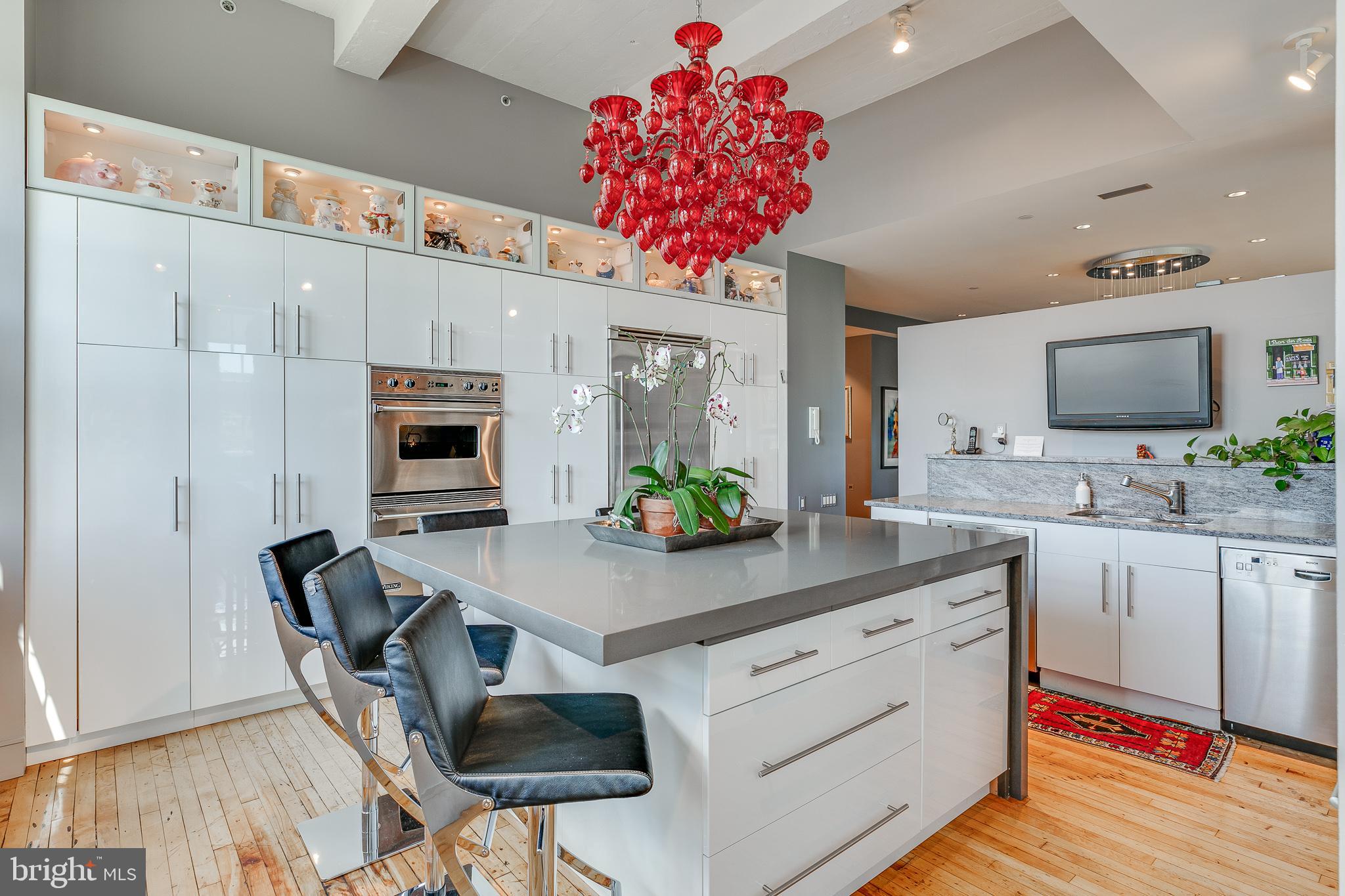 WASHINGTON SQ WEST - Residential