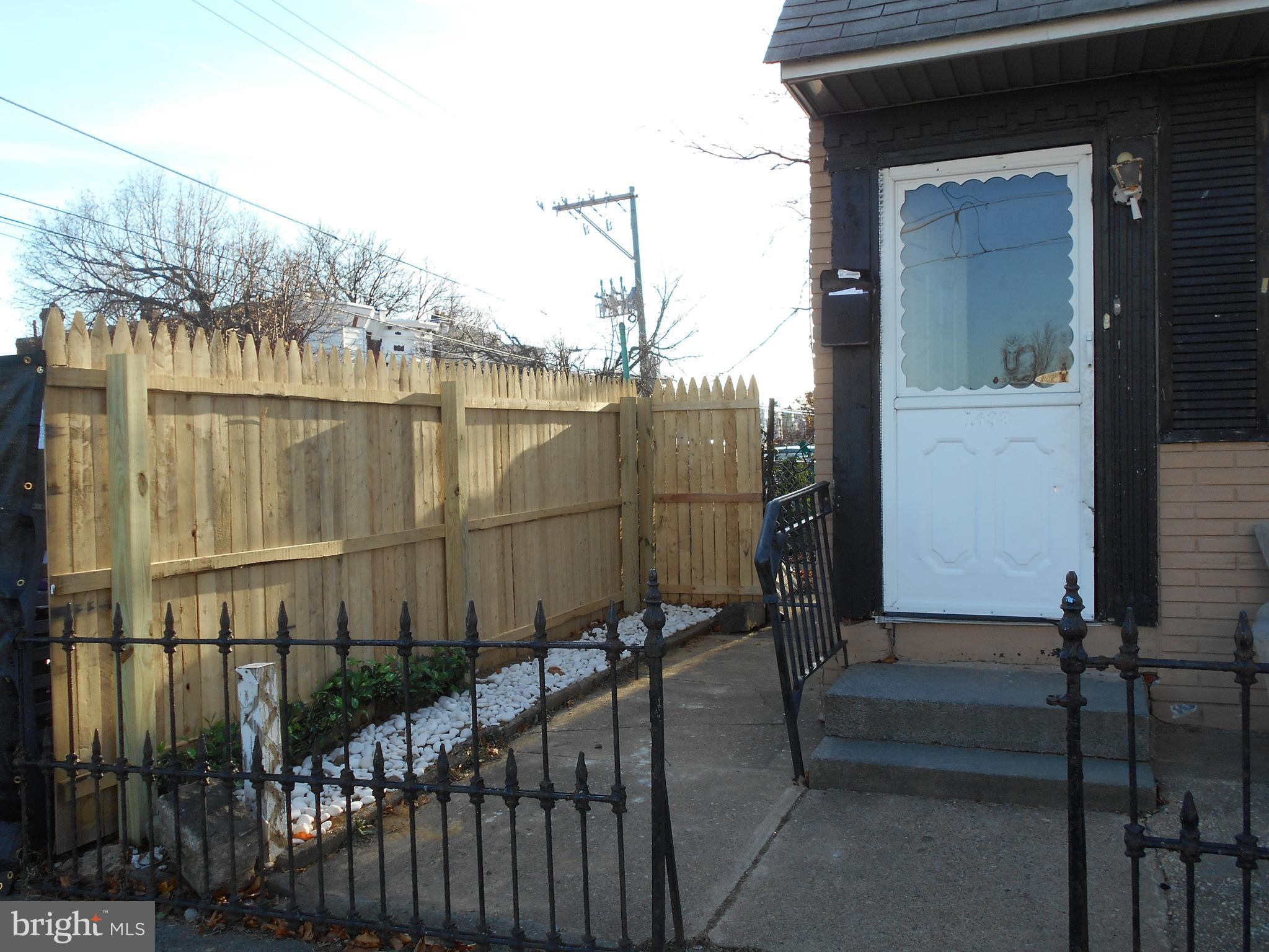 Featuring a single detached home one block from Jefferson Frankford Hospital. It has a large park size backyard large living room dining room & kitchen with high ceilings, two bedrooms on second floor& a spacious loft on the third floor, This one will not last. this home is being sold As/Is No repairs will be done. Also convenient to public transportation.