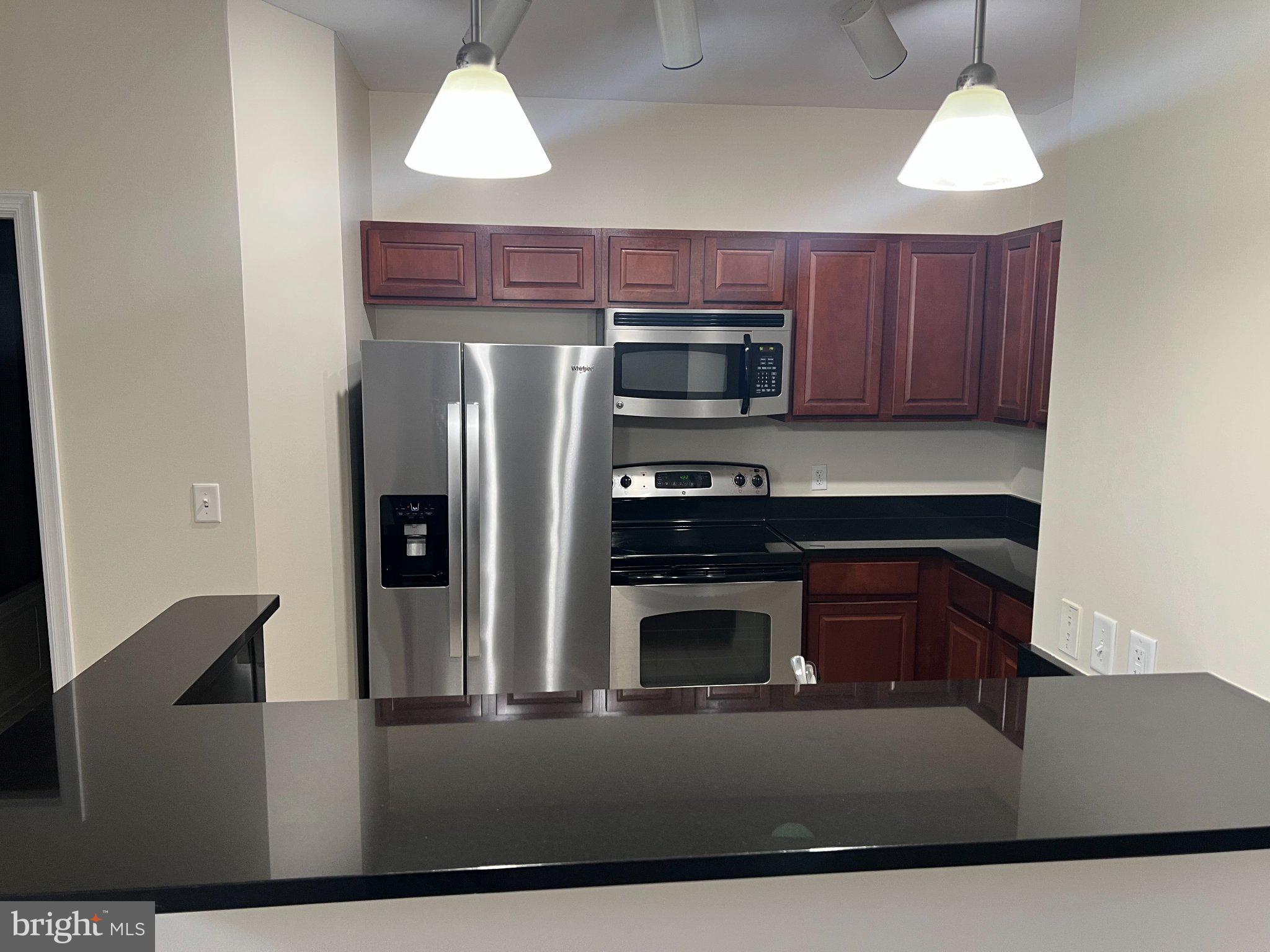 UNIVERSITY TOWN CENTER - Residential