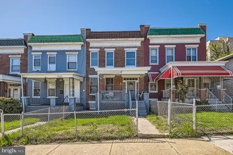 3525 Edmondson Avenue, Baltimore, MD 21229 - MLS#: MDBA2164304