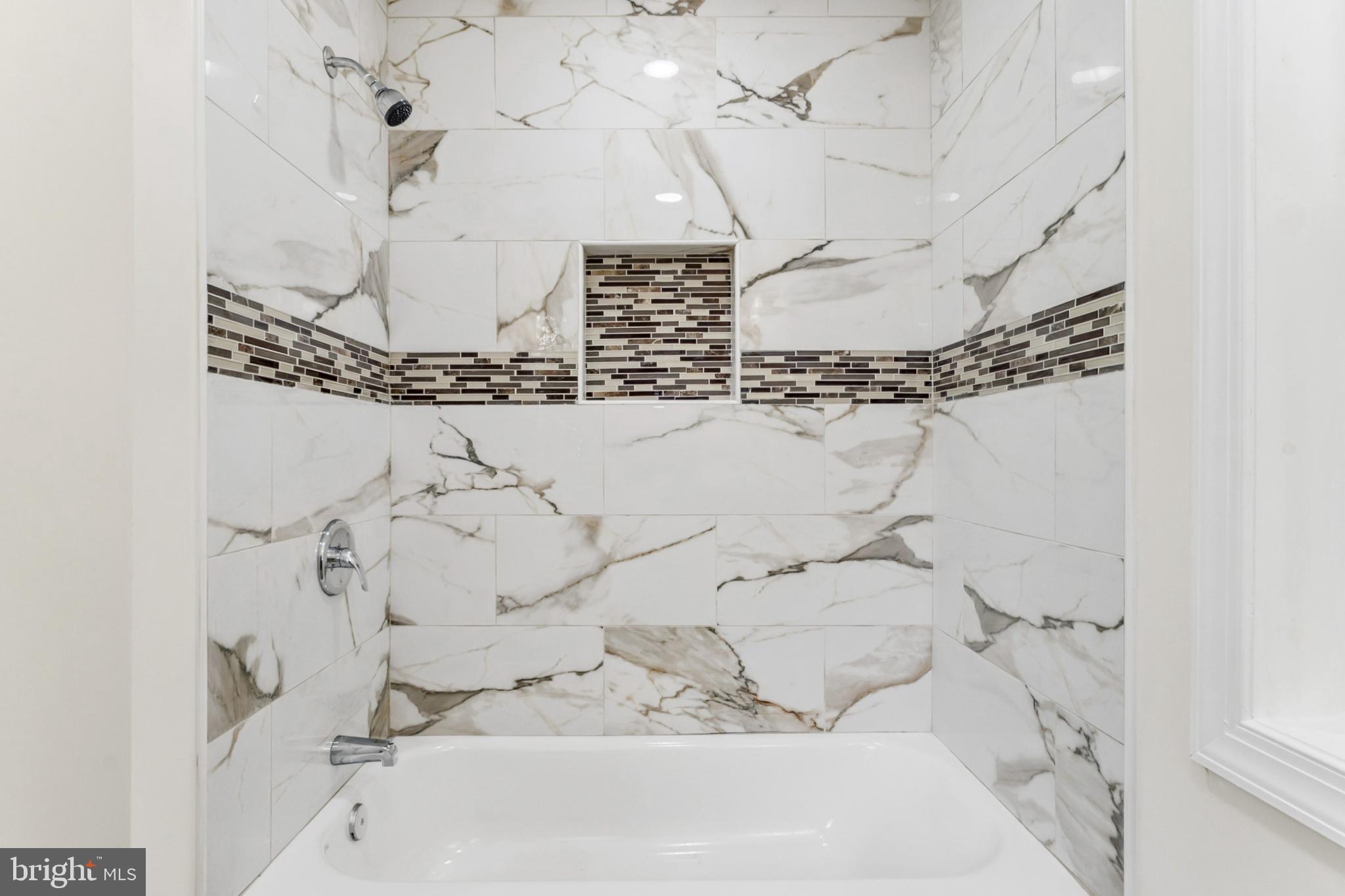 LOCHEARN - Residential