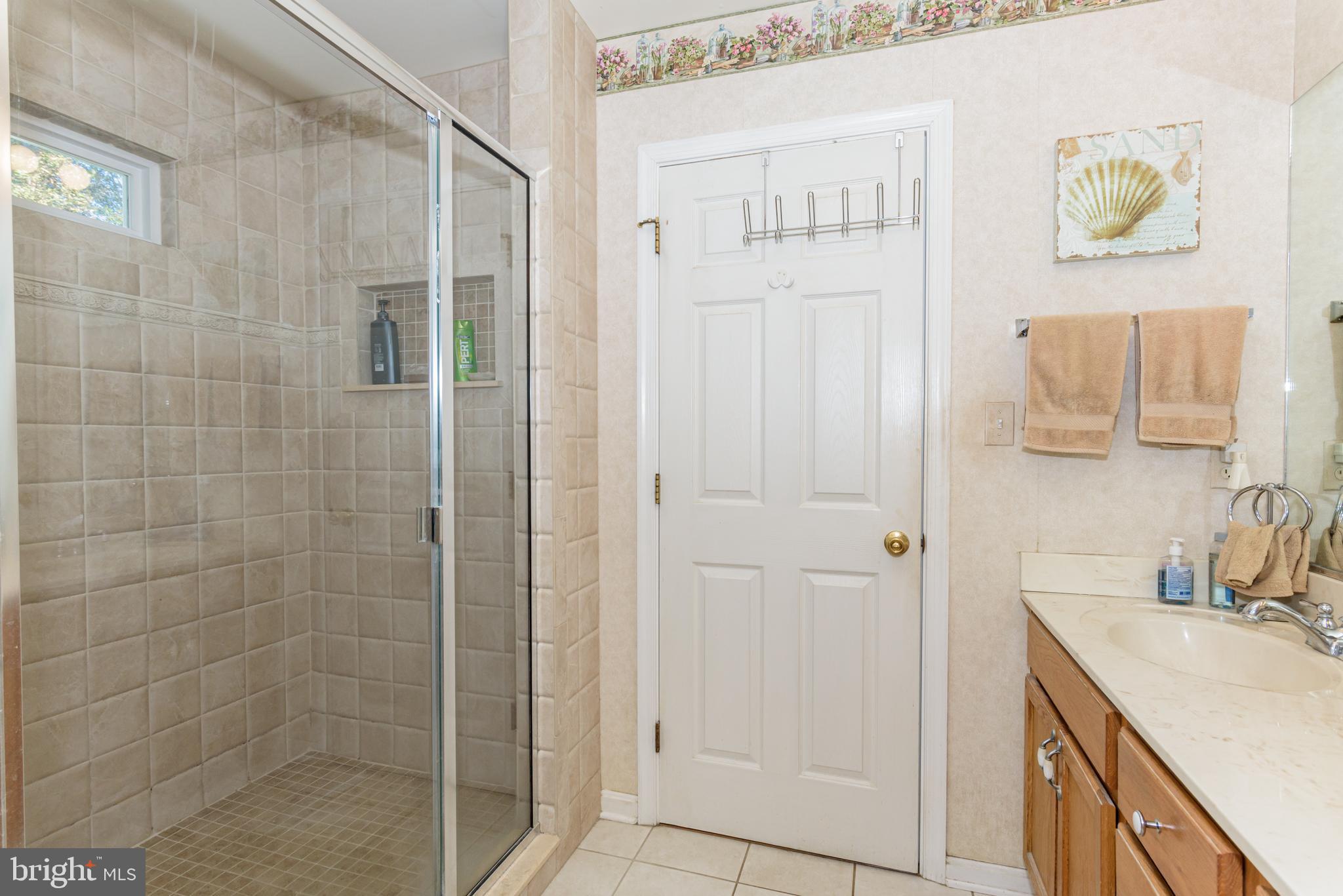 OYSTER HARBOR - Residential