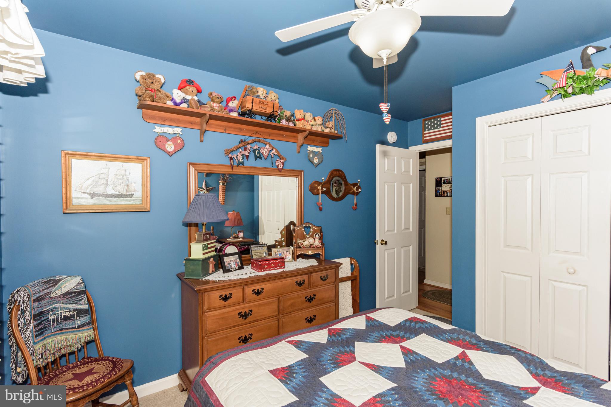 OYSTER HARBOR - Residential