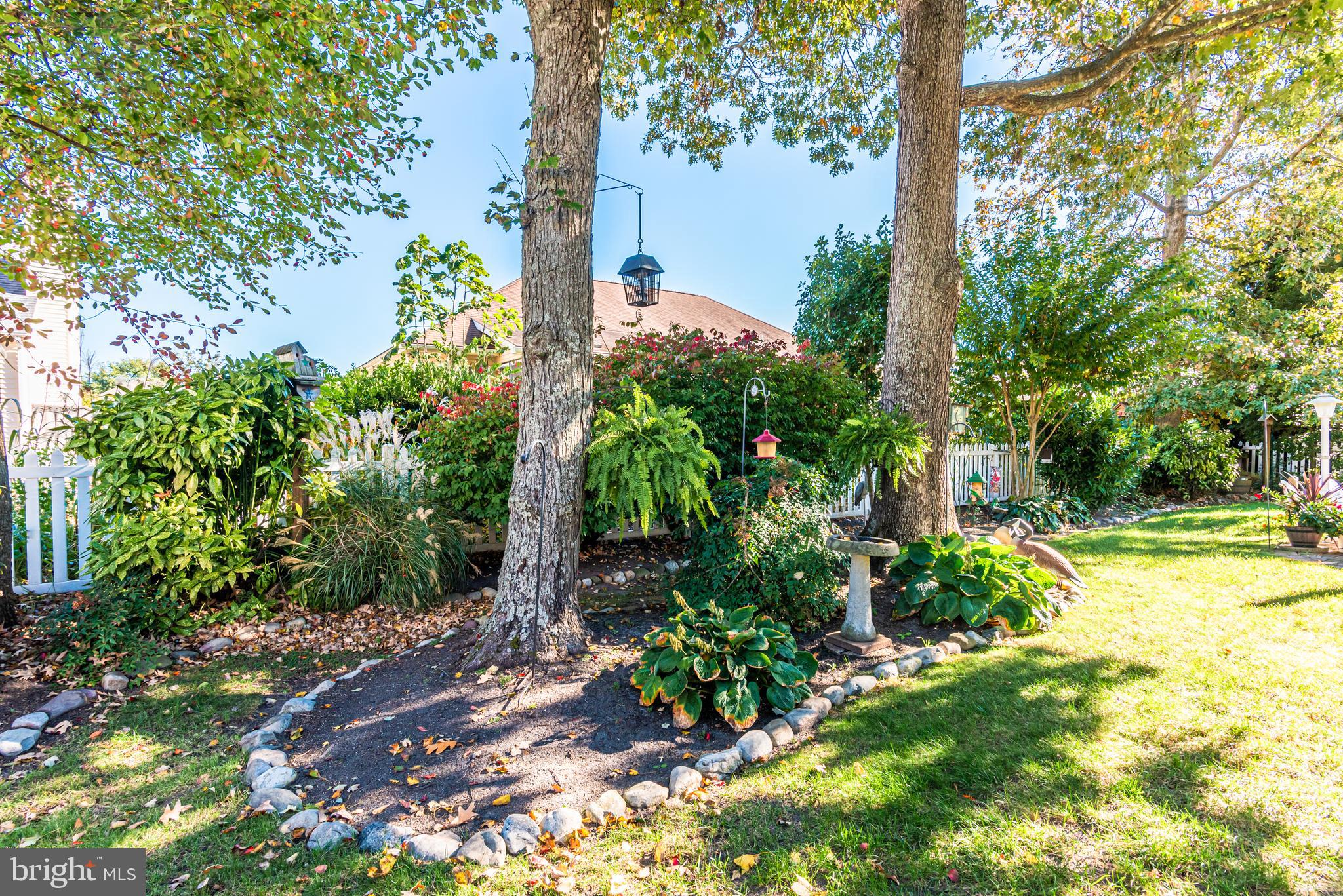 OYSTER HARBOR - Residential