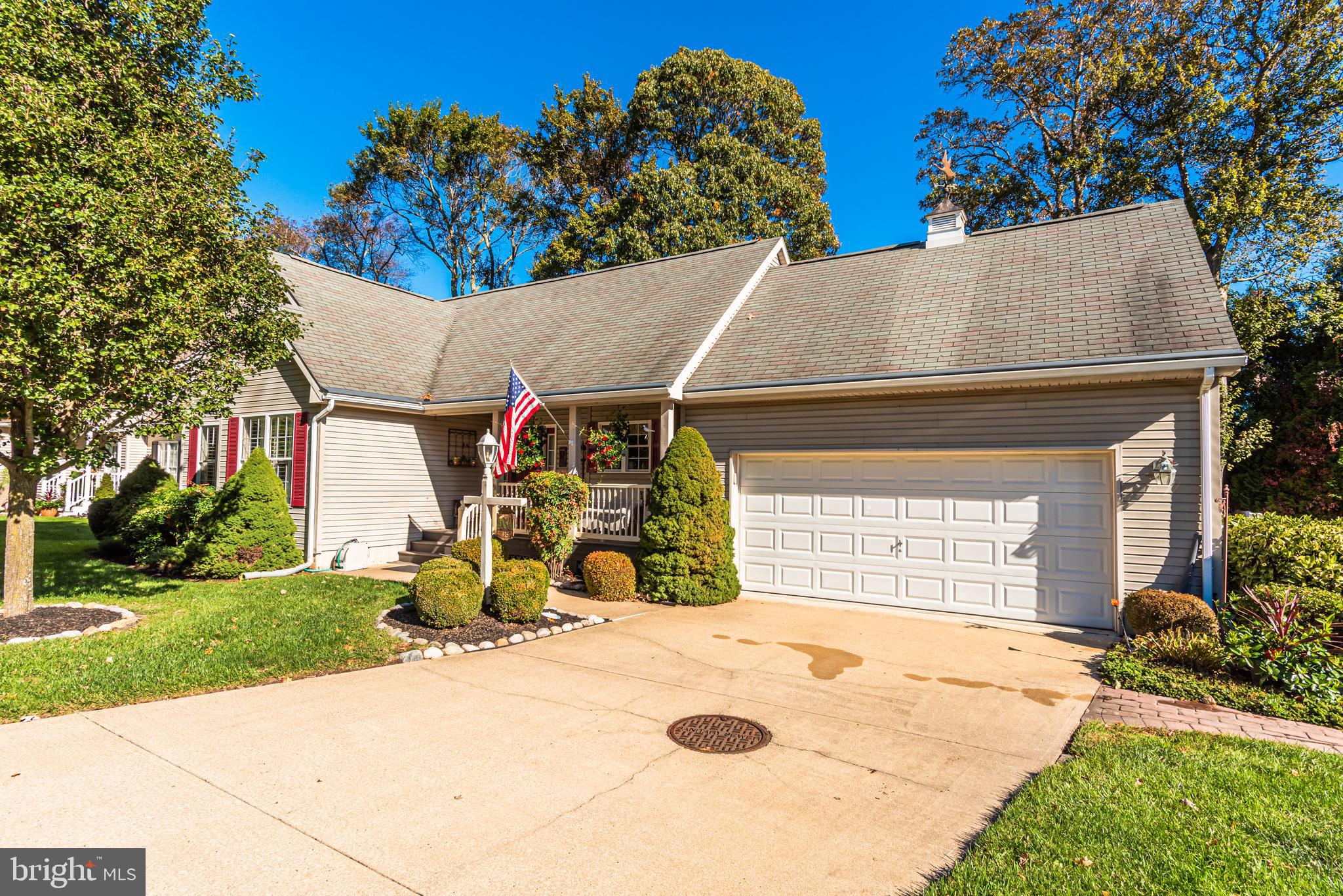 OYSTER HARBOR - Residential