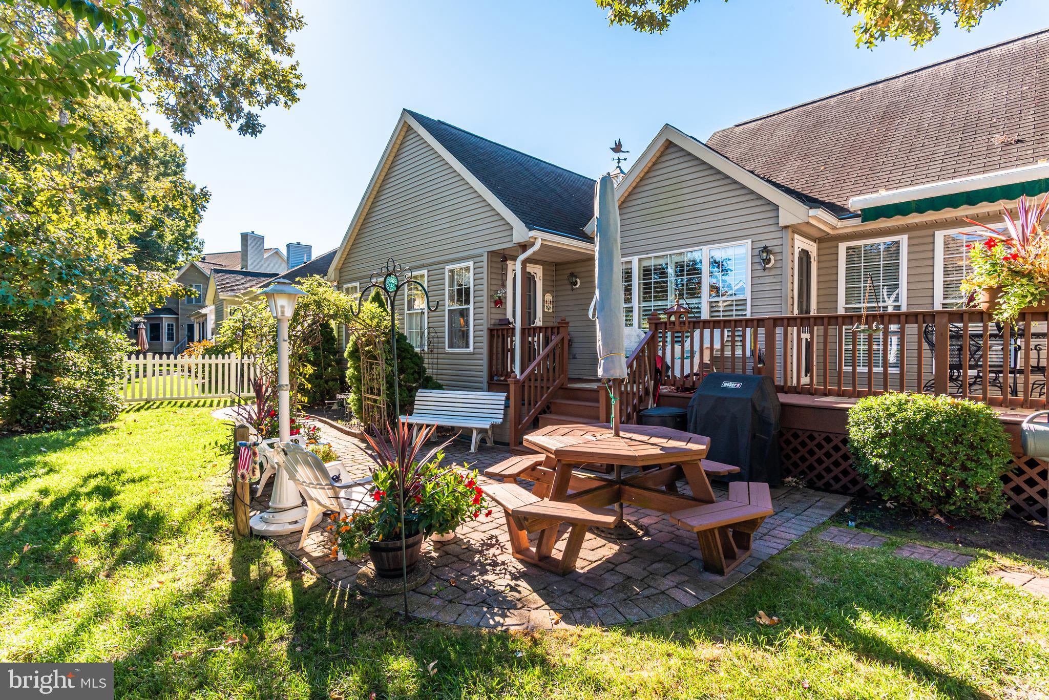 OYSTER HARBOR - Residential