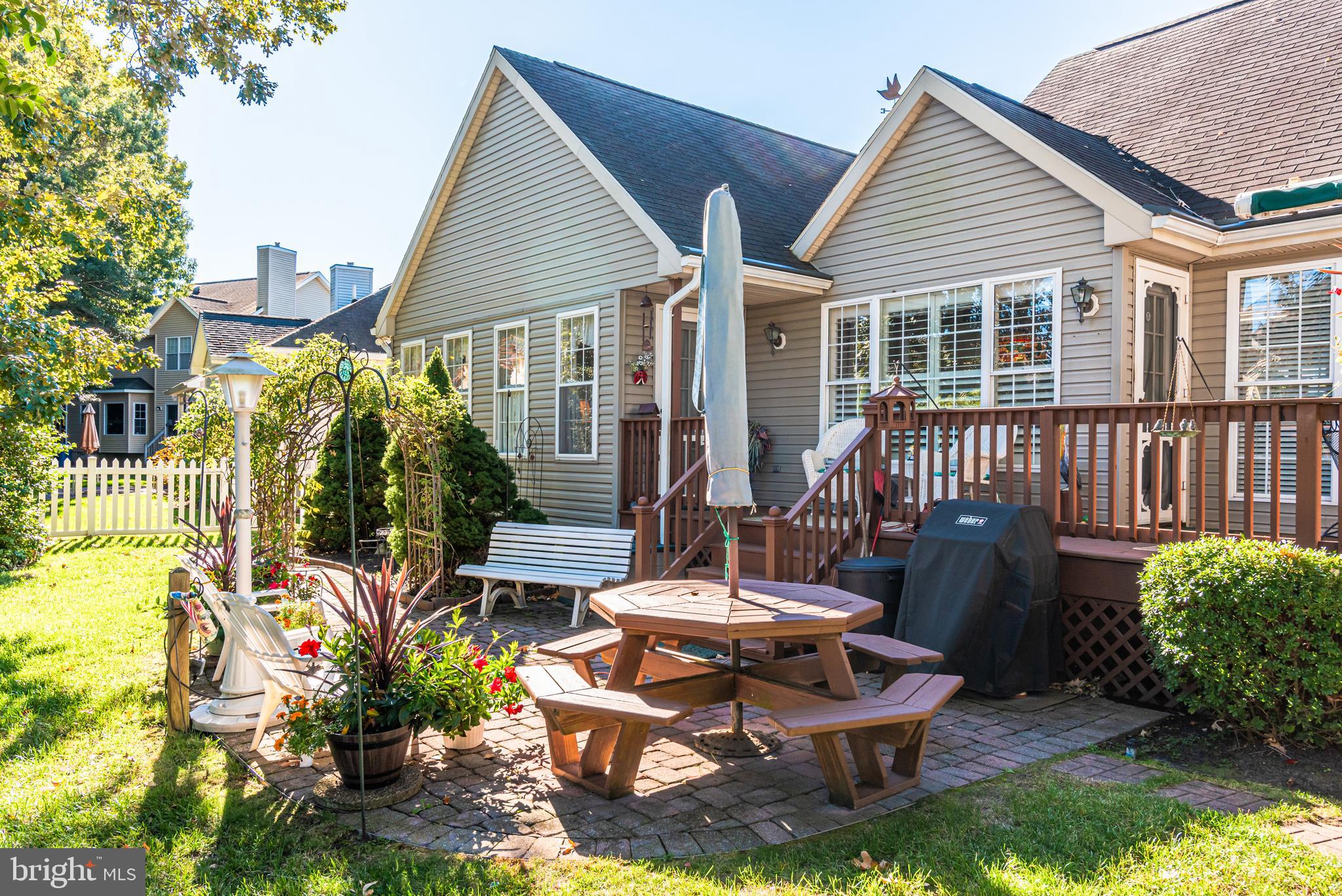 OYSTER HARBOR - Residential