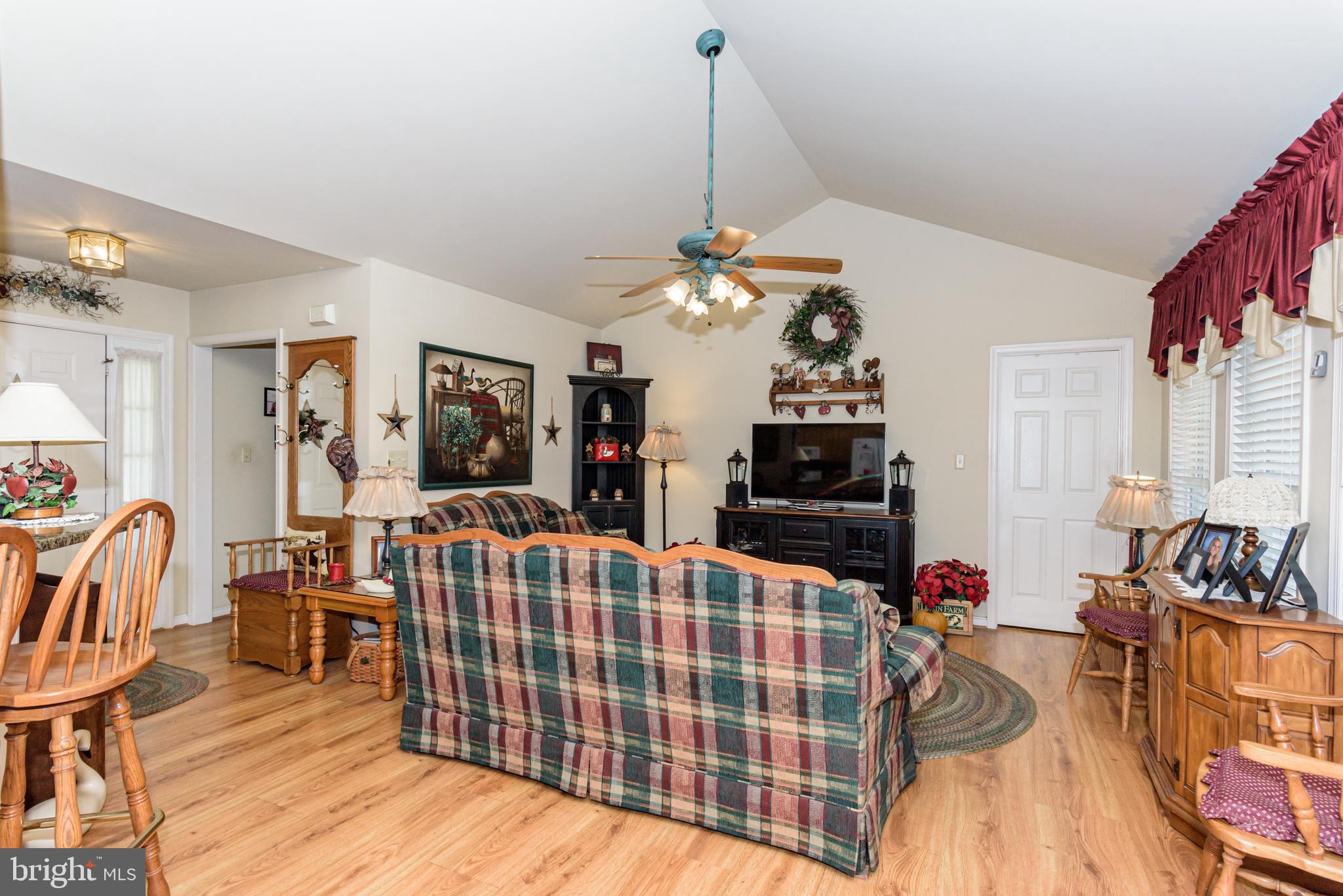 OYSTER HARBOR - Residential