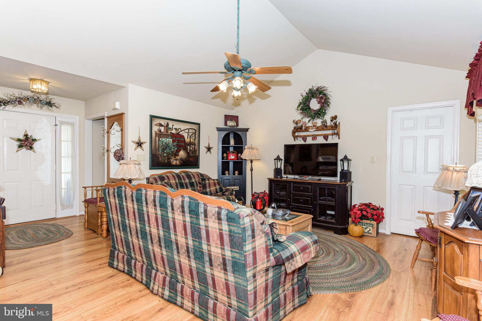 OYSTER HARBOR - Residential