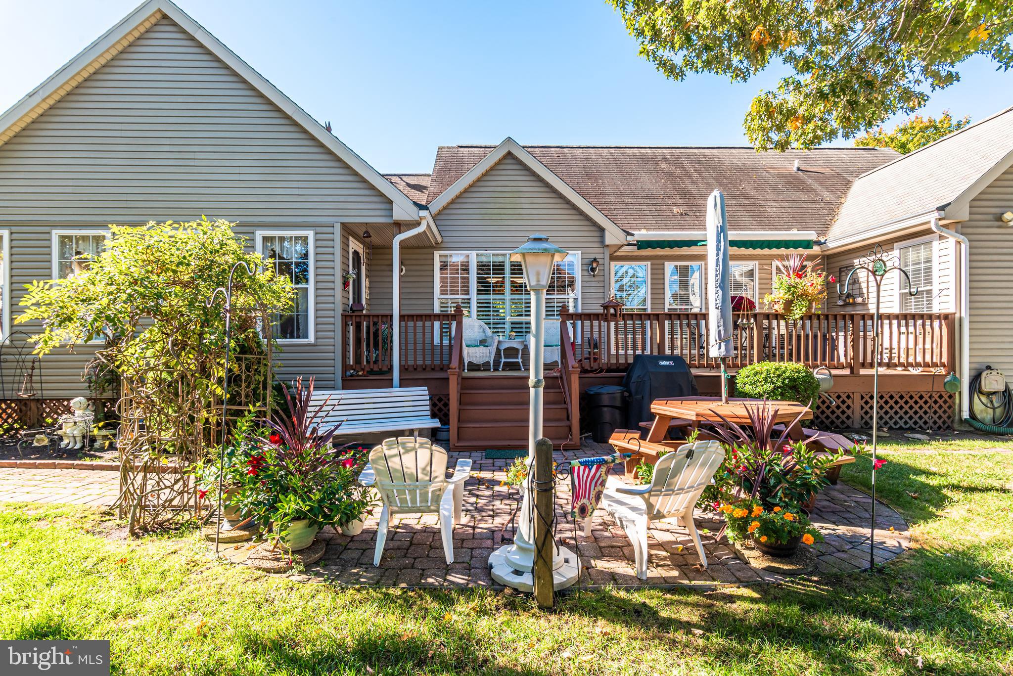 OYSTER HARBOR - Residential