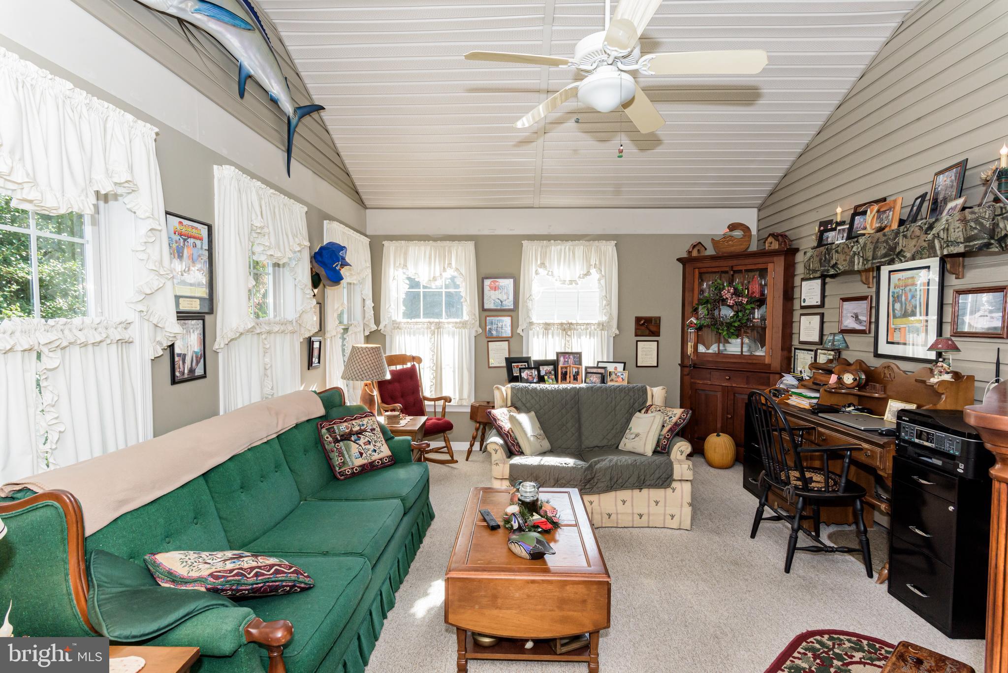 OYSTER HARBOR - Residential