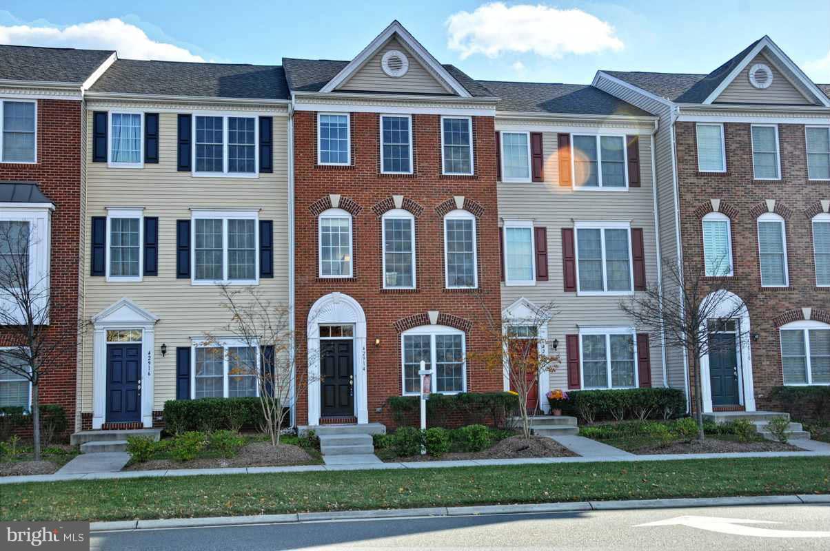 AMBERLEA AT SOUTH RIDING - Residential