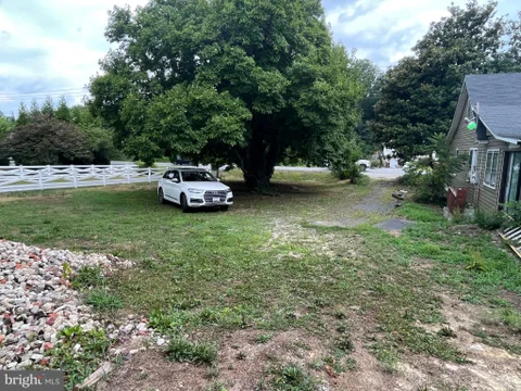3611 Solomons Island Road, Harwood, MD 20776 - #: MDAA2151342