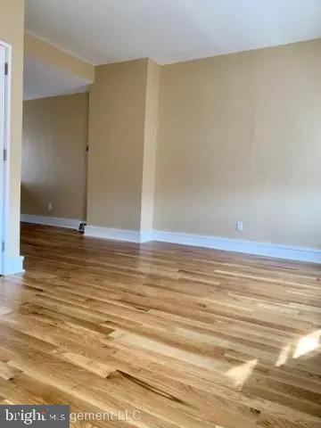 FAIRMOUNT - Residential Lease