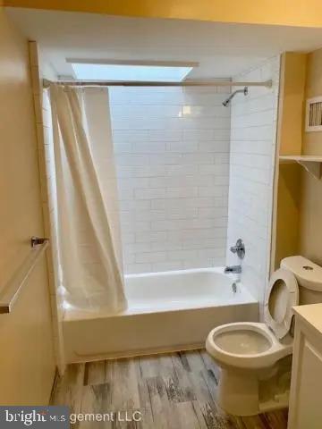 FAIRMOUNT - Residential Lease