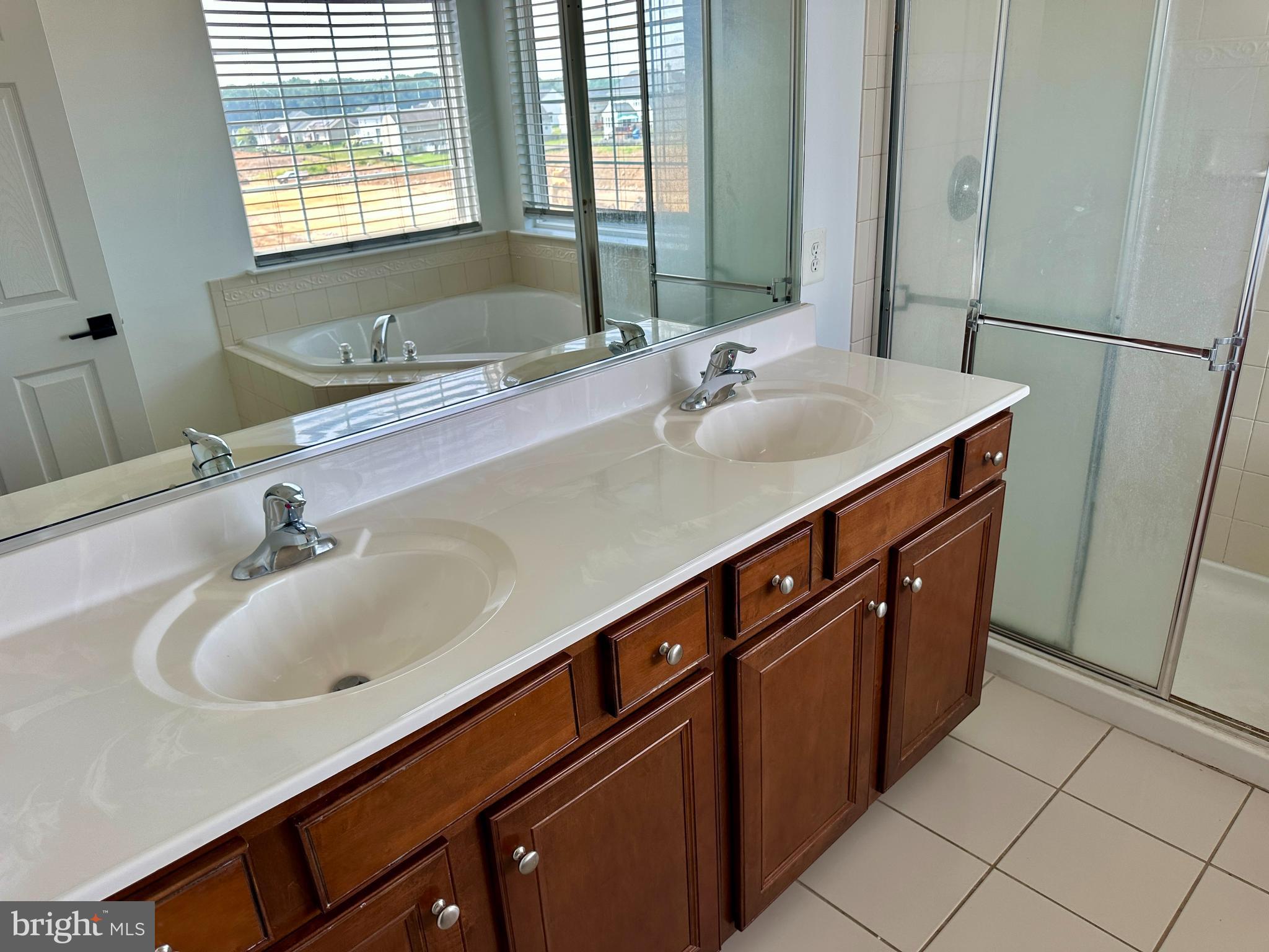 THE GALLERY - Residential