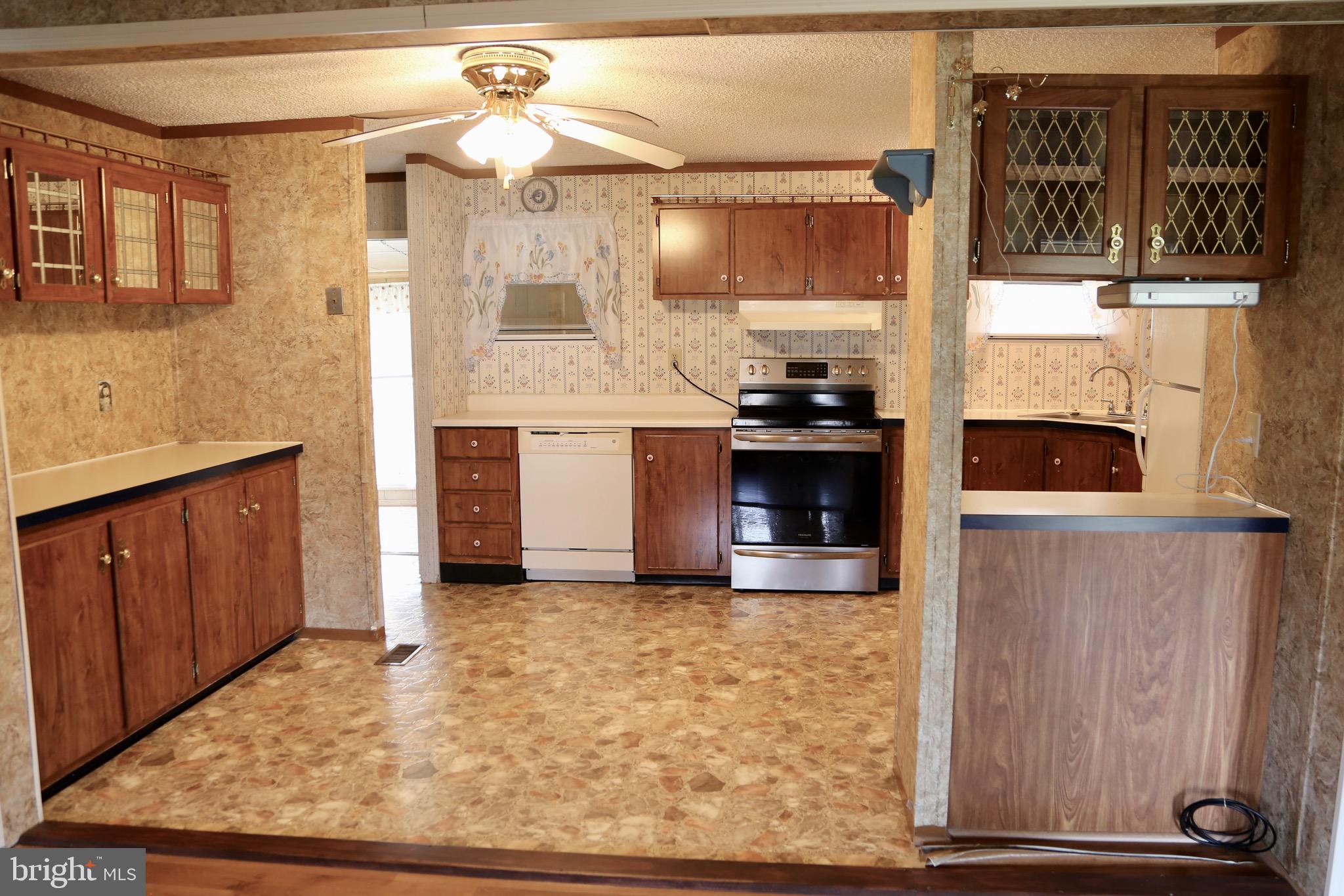 NONE UNRESTRICTED - Residential