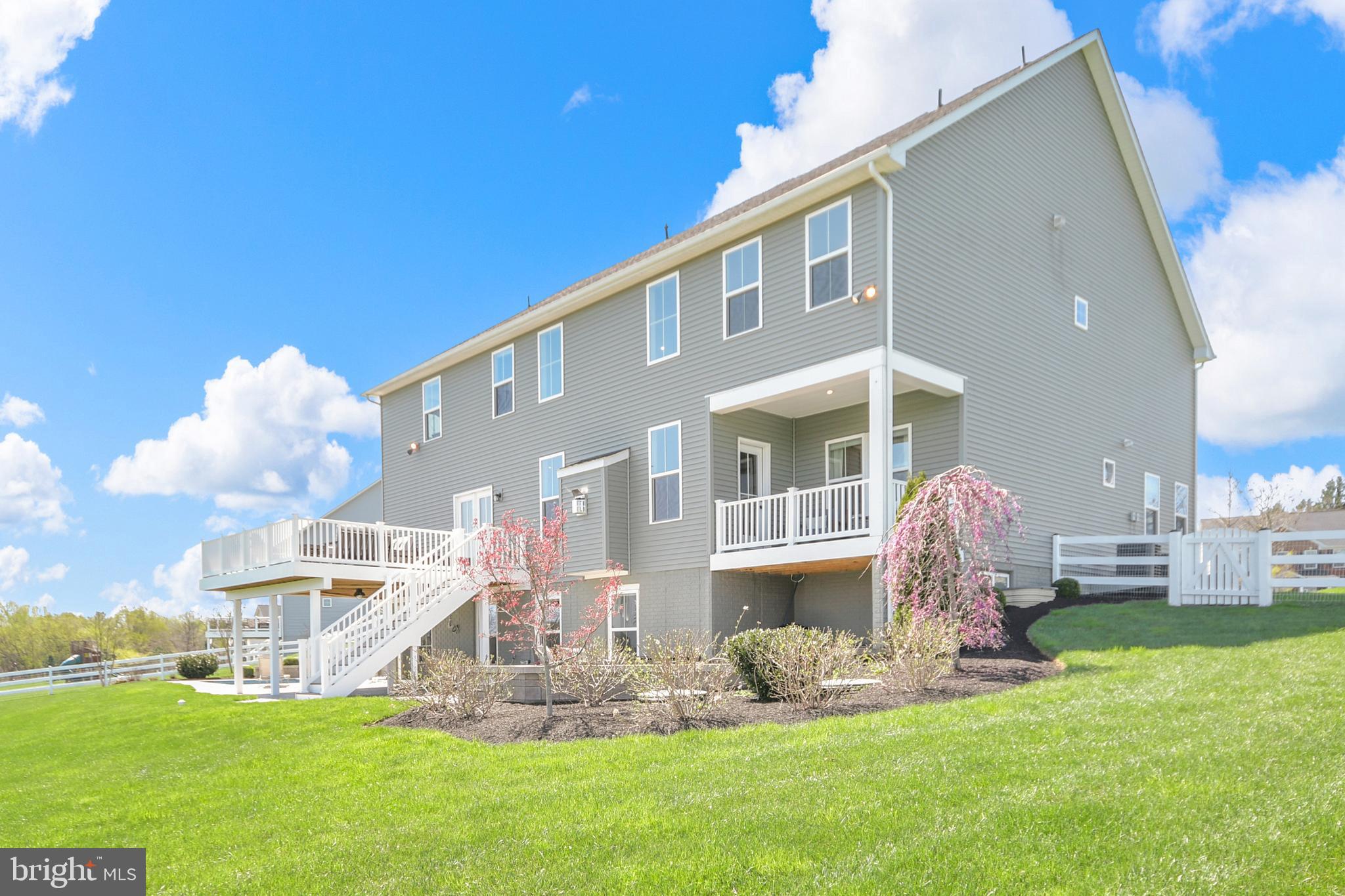 RAMSBURG ESTATES - Residential