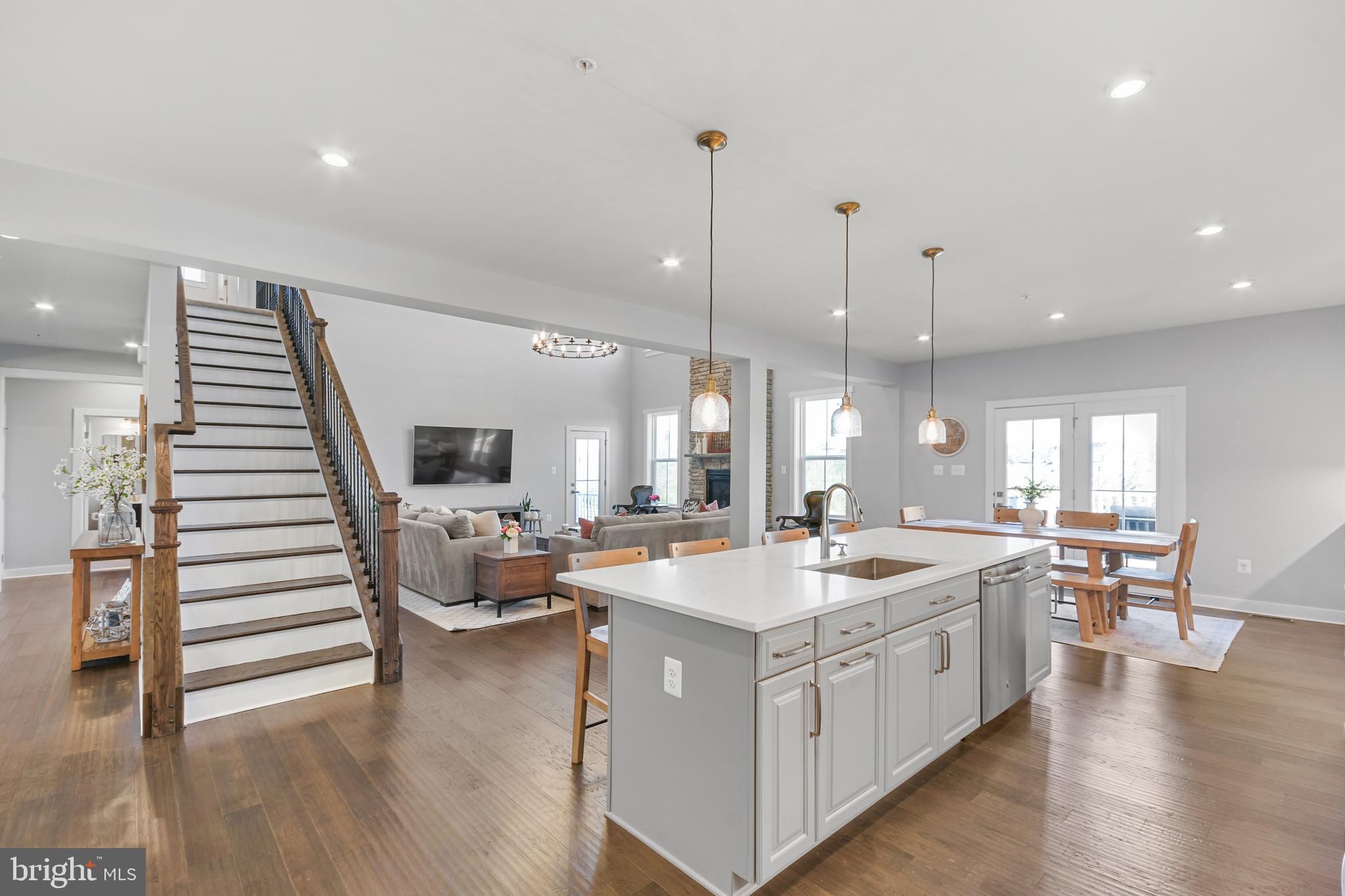 RAMSBURG ESTATES - Residential