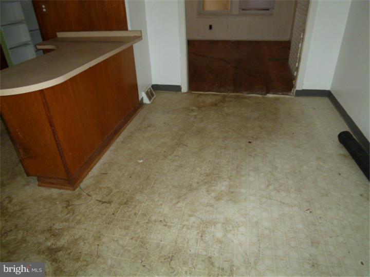 PHILADELPHIA (SOUTHWEST) - Residential