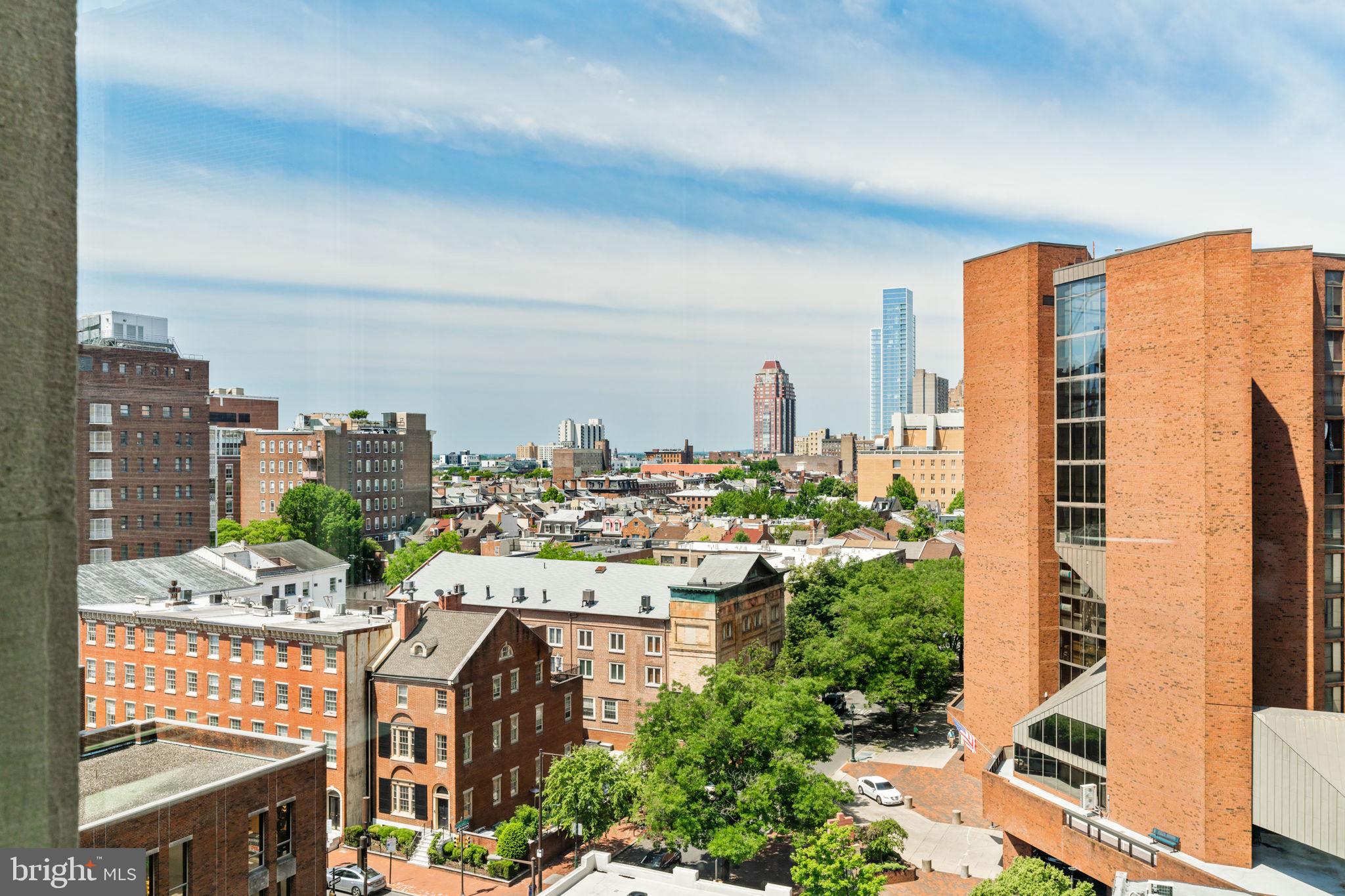 SOCIETY HILL - Residential