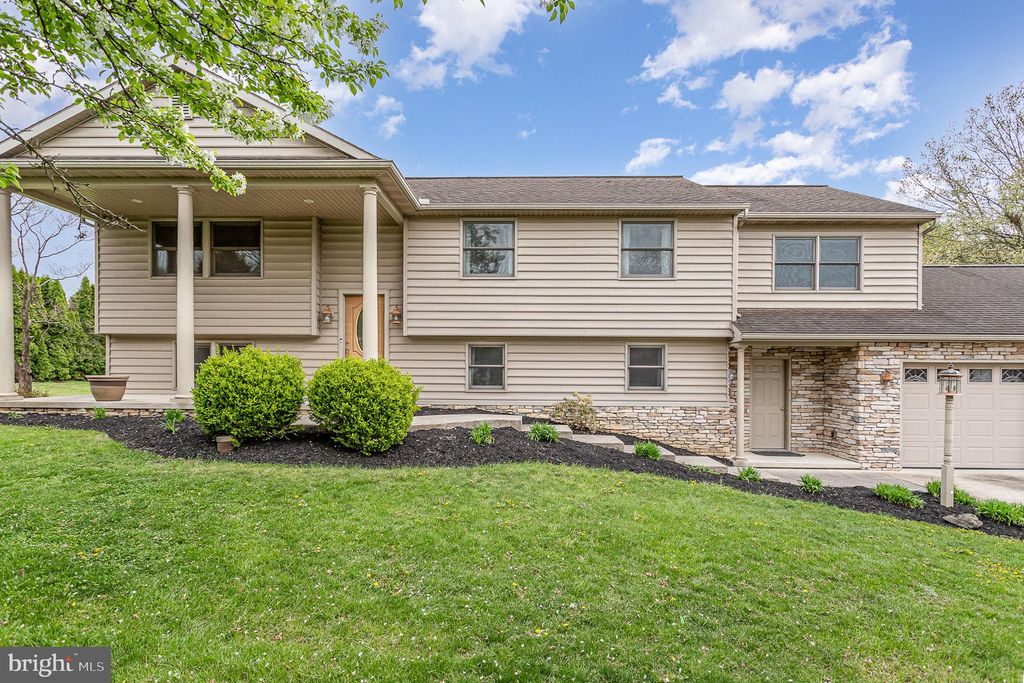 Photo of 115 Nicholas Road, LANCASTER, PA 17603 (MLS # PALA2068520)