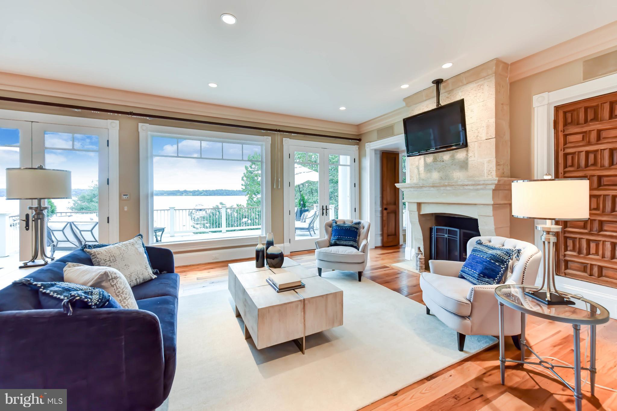 ARCTURUS ON THE POTOMAC - Residential