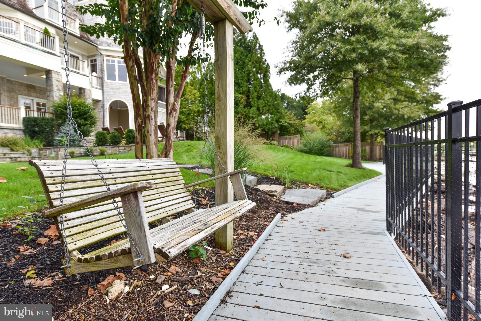 ARCTURUS ON THE POTOMAC - Residential