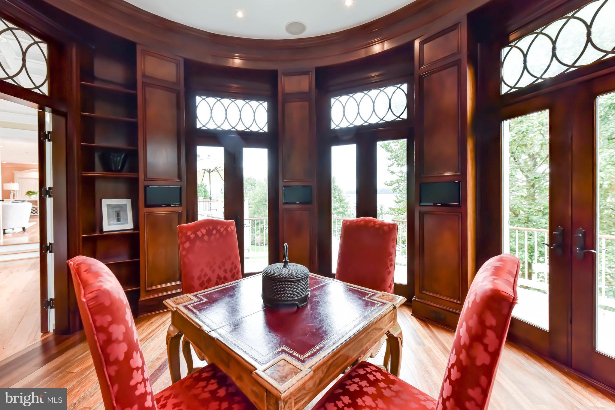 ARCTURUS ON THE POTOMAC - Residential