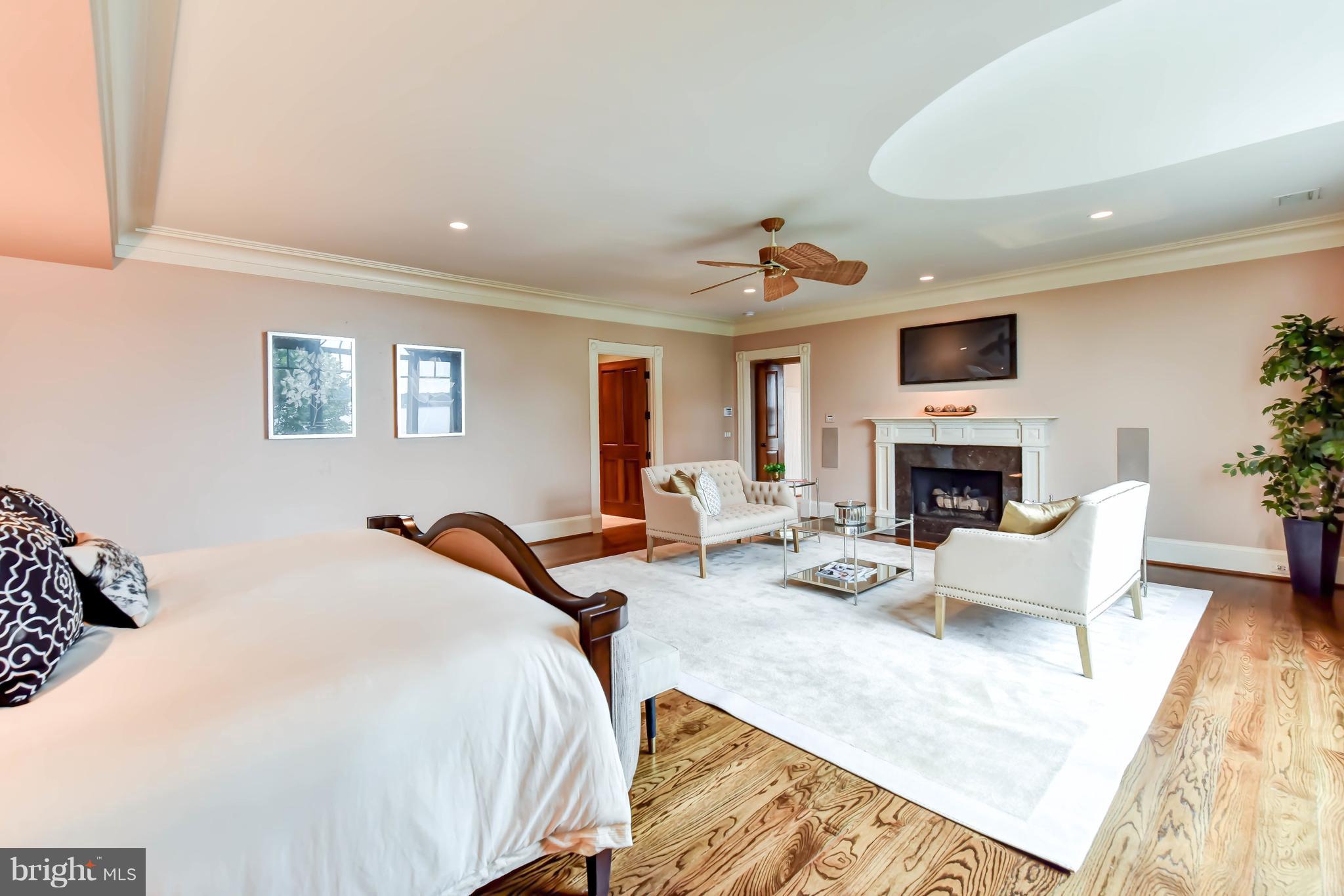 ARCTURUS ON THE POTOMAC - Residential