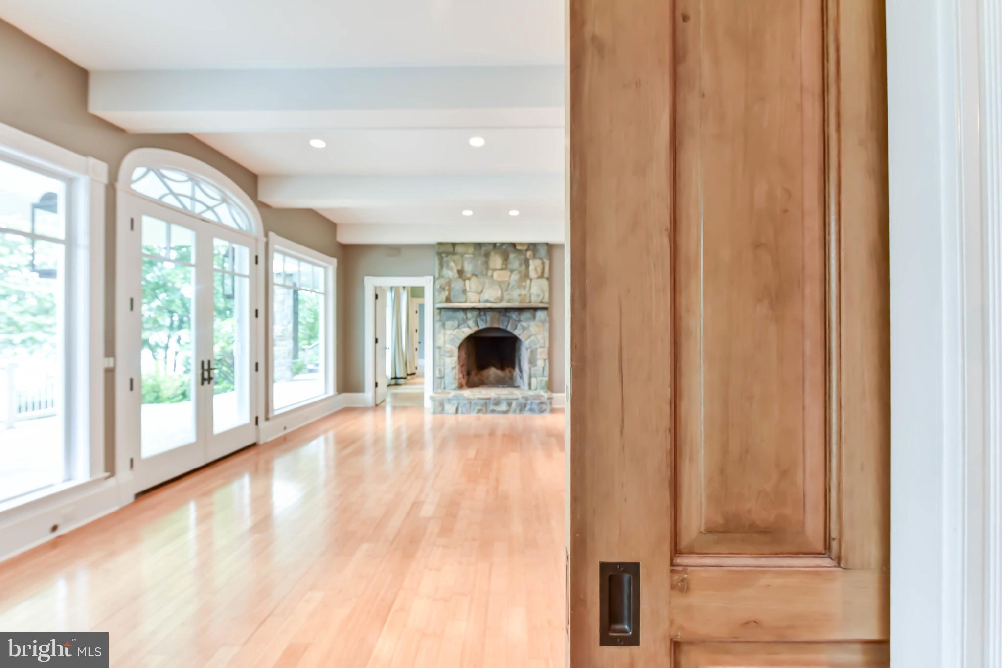 ARCTURUS ON THE POTOMAC - Residential