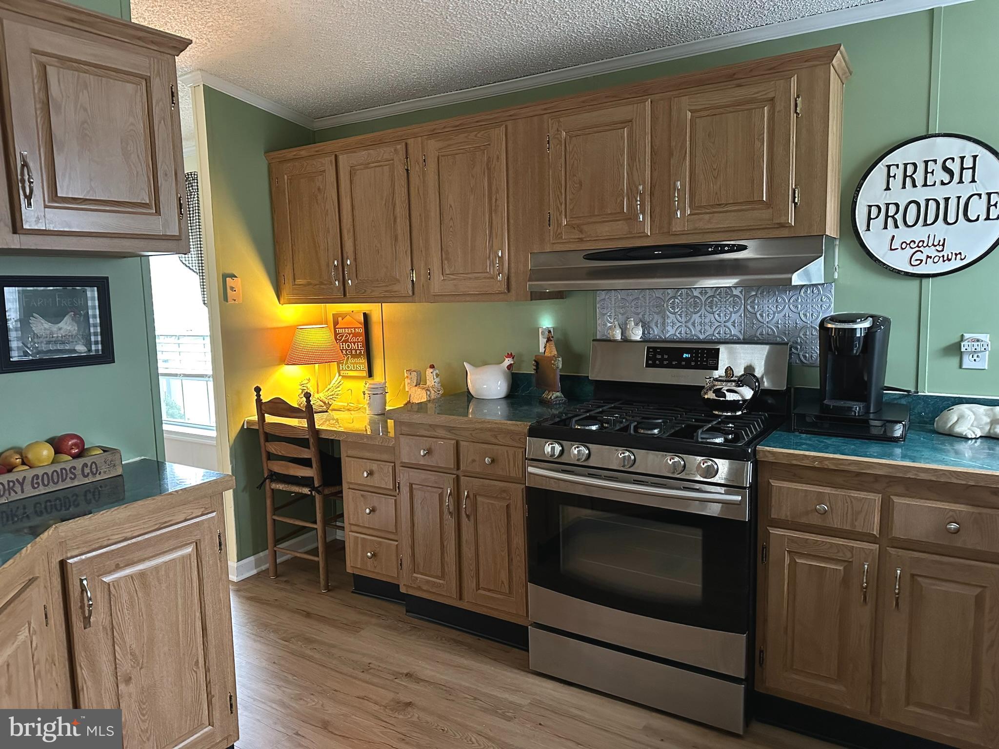 WALNUT MEADOWS - Residential
