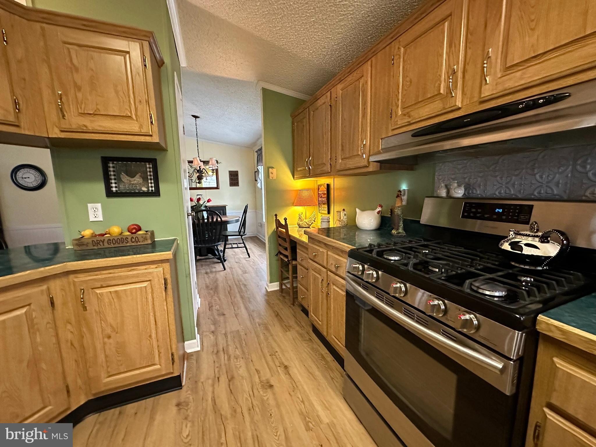 WALNUT MEADOWS - Residential