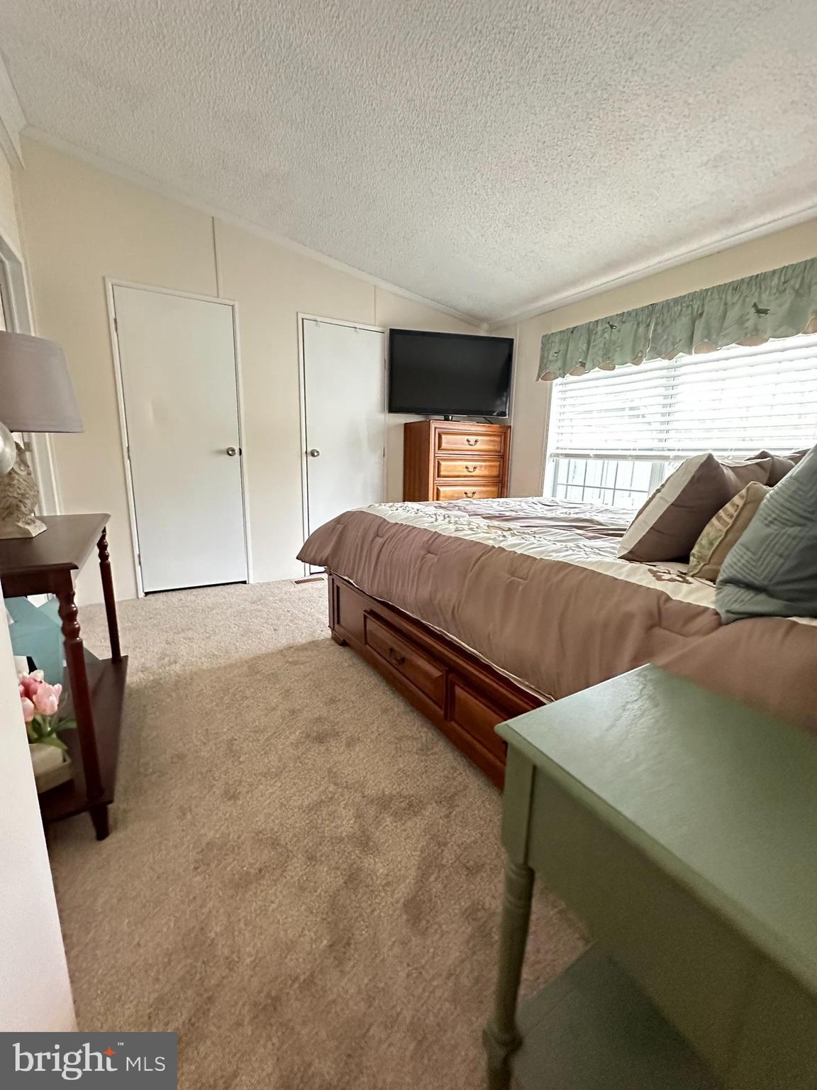WALNUT MEADOWS - Residential