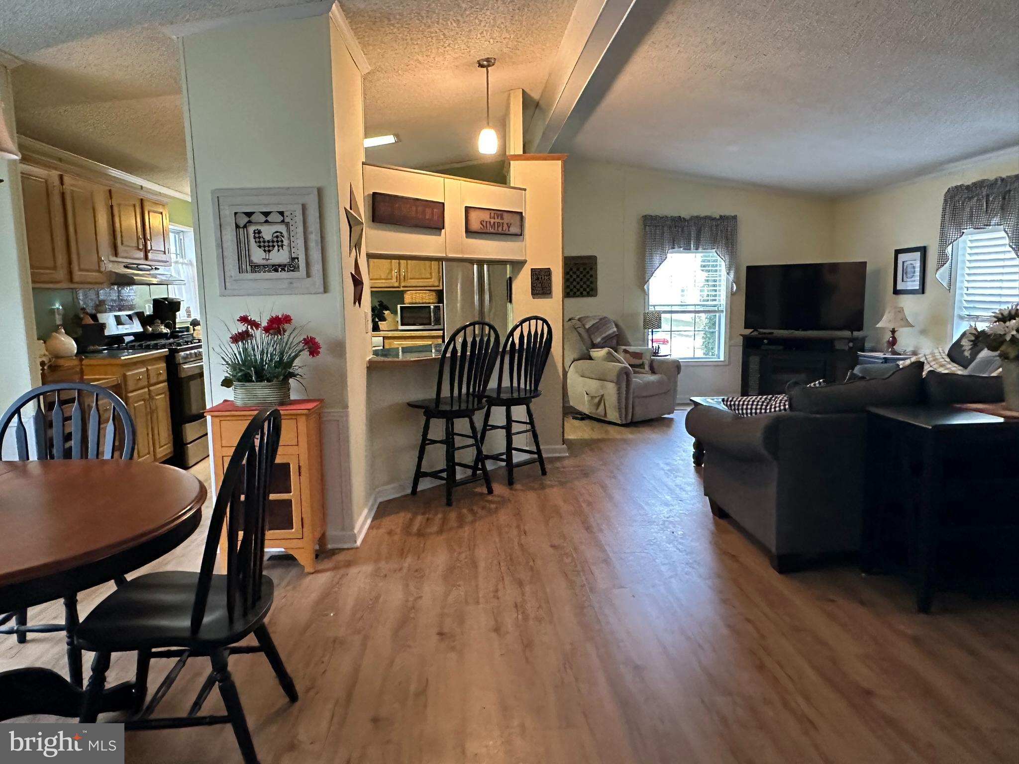 WALNUT MEADOWS - Residential