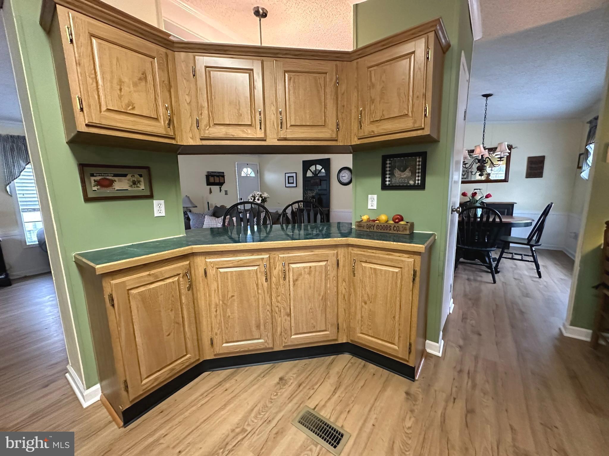 WALNUT MEADOWS - Residential
