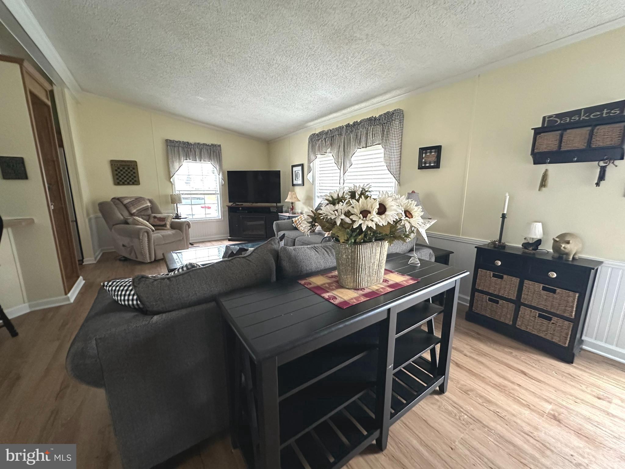 WALNUT MEADOWS - Residential