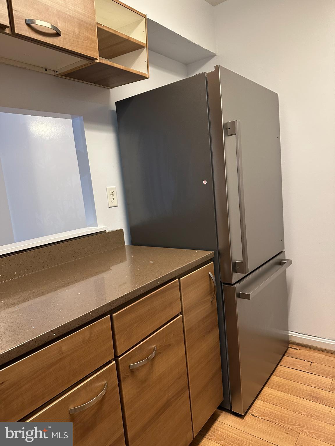 BURKE MILL COVE - Residential Lease